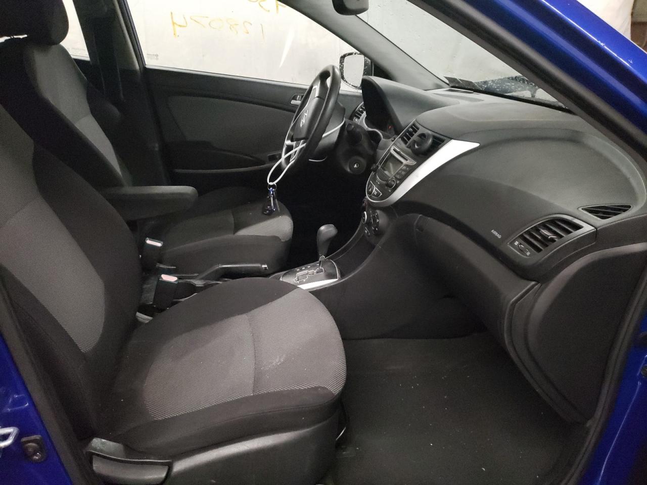 Photo 5 from auction – 2012 HYUNDAI ACCENT GLS with VIN KMHCT5AE8CU033428