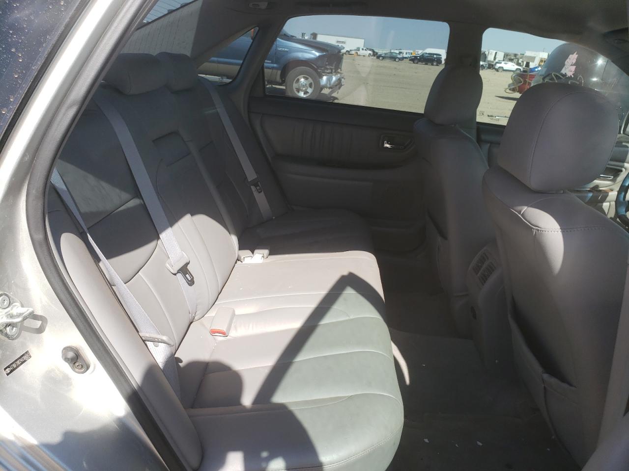 Photo 6 from auction – 2004 TOYOTA AVALON XL with VIN 4T1BF28B24U384043