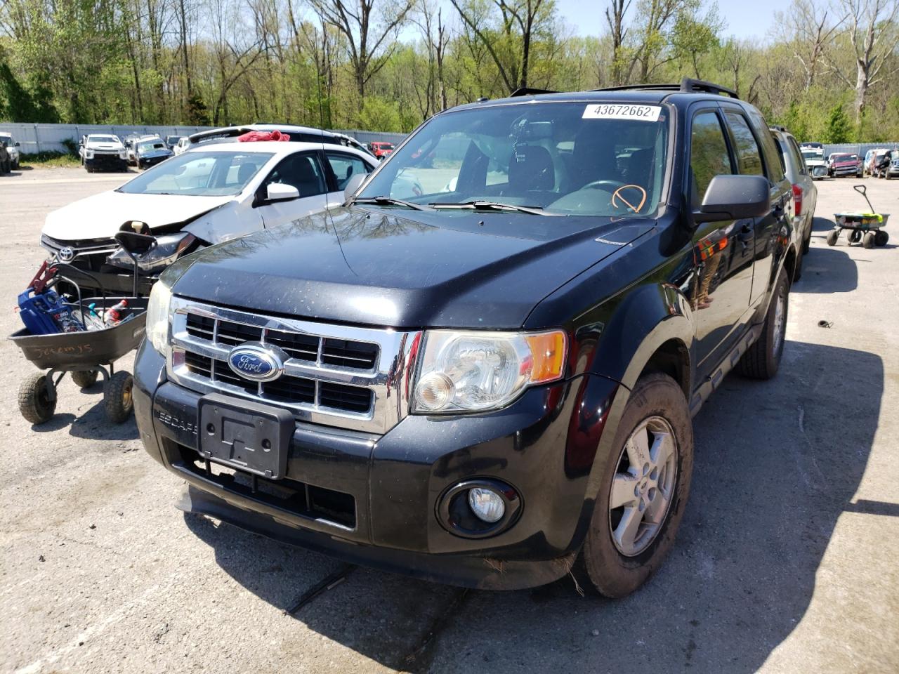 Photo 2 from auction – 2010 FORD ESCAPE XLT with VIN 1FMCU0D77AKC45727