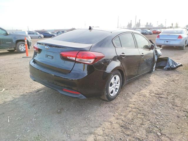 Photo 4 from auction – 2017 KIA FORTE LX with VIN 3KPFK4A75HE033988