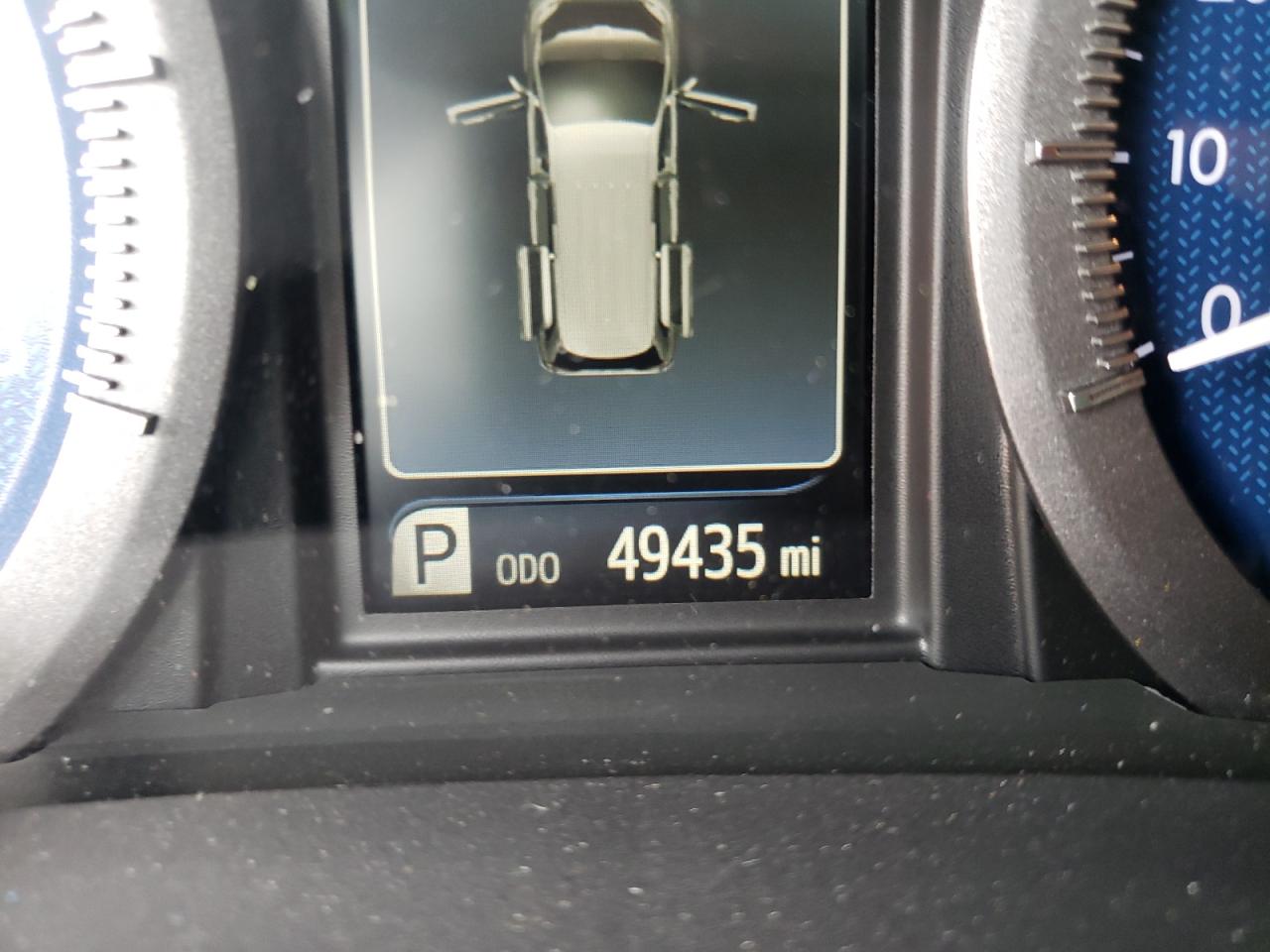 Photo 8 from auction – 2015 TOYOTA SIENNA XLE with VIN 5TDDK3DC0FS117259