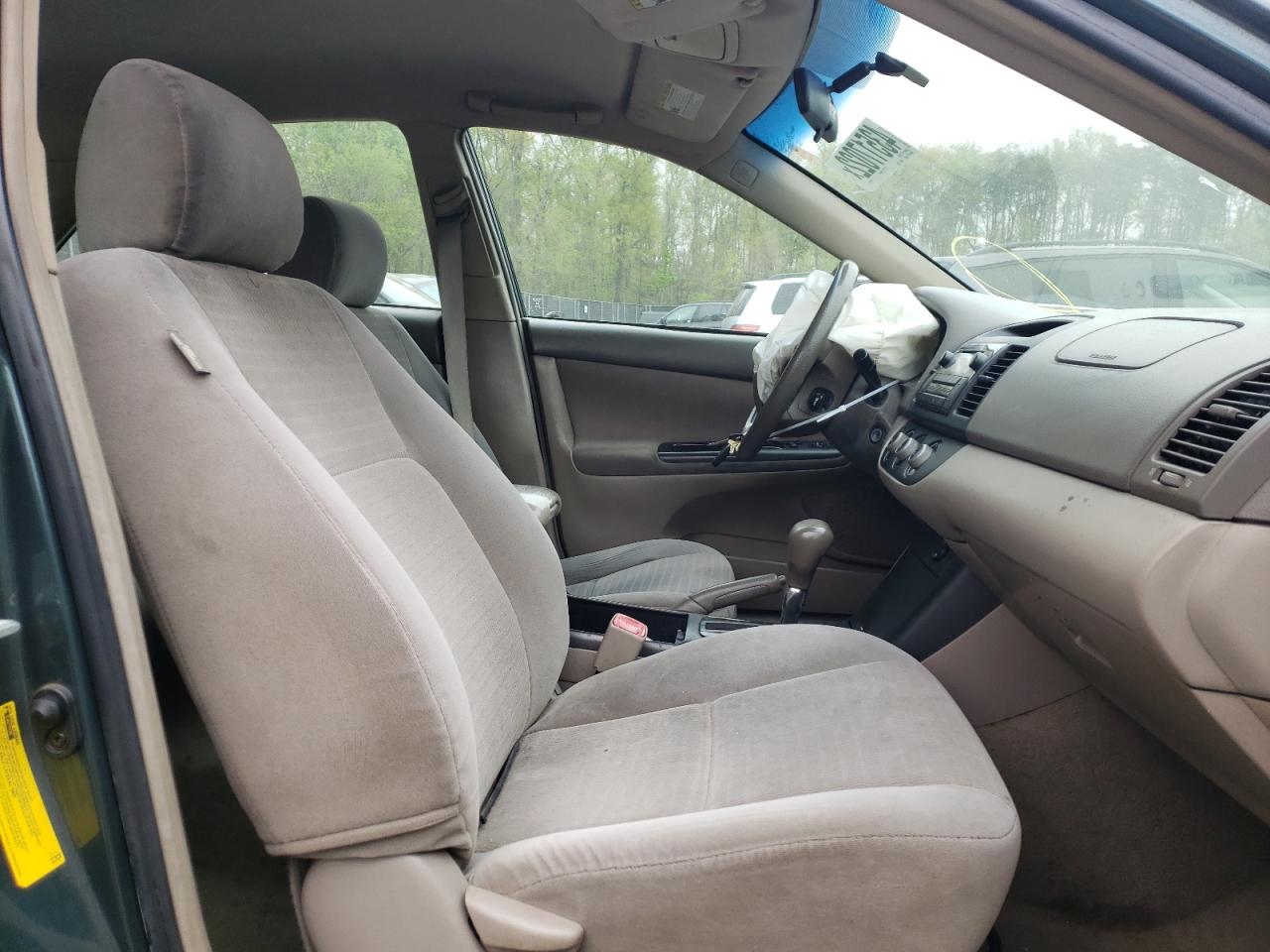 Photo 5 from auction – 2006 TOYOTA CAMRY LE with VIN 4T1BE30K76U130187