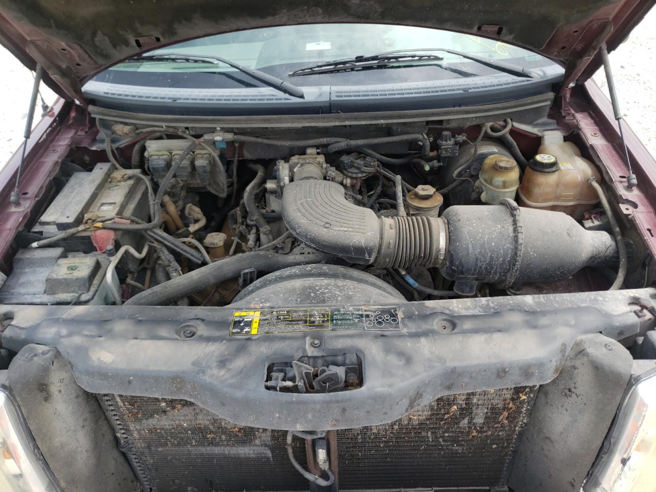 Photo 7 from auction – 2004 FORD F150 with VIN 1FTRX12W24NA72997