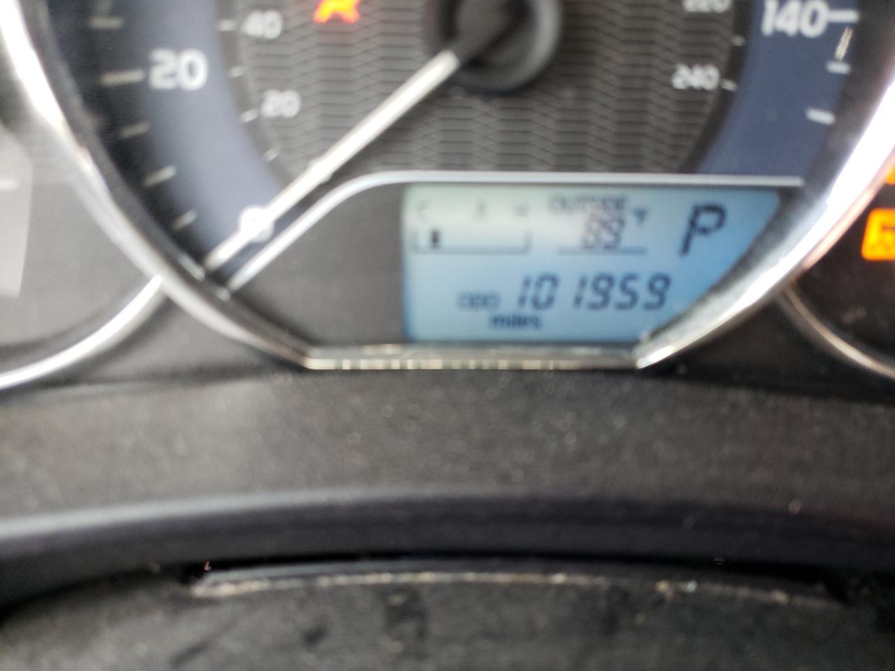 Photo 8 from auction – 2015 TOYOTA COROLLA L with VIN 5YFBURHE8FP338942