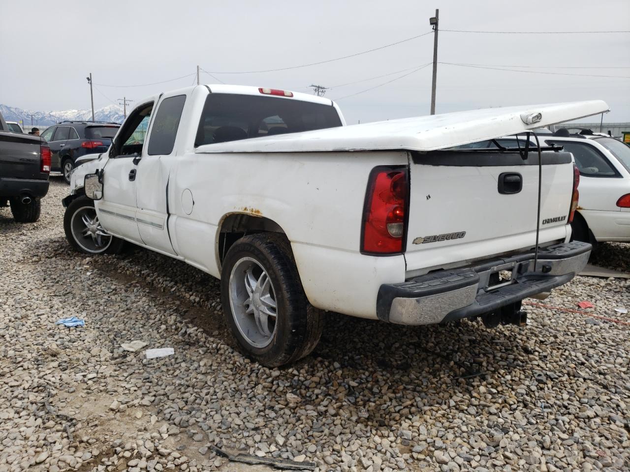 Photo 3 from auction – 2004 CHEVROLET SILVERADO with VIN 2GCEC19TX41294596
