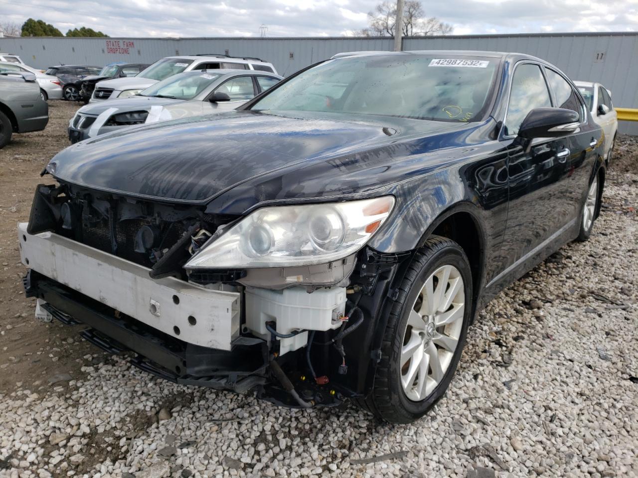 Photo 2 from auction – 2010 LEXUS LS 460 with VIN JTHCL5EF1A5007217