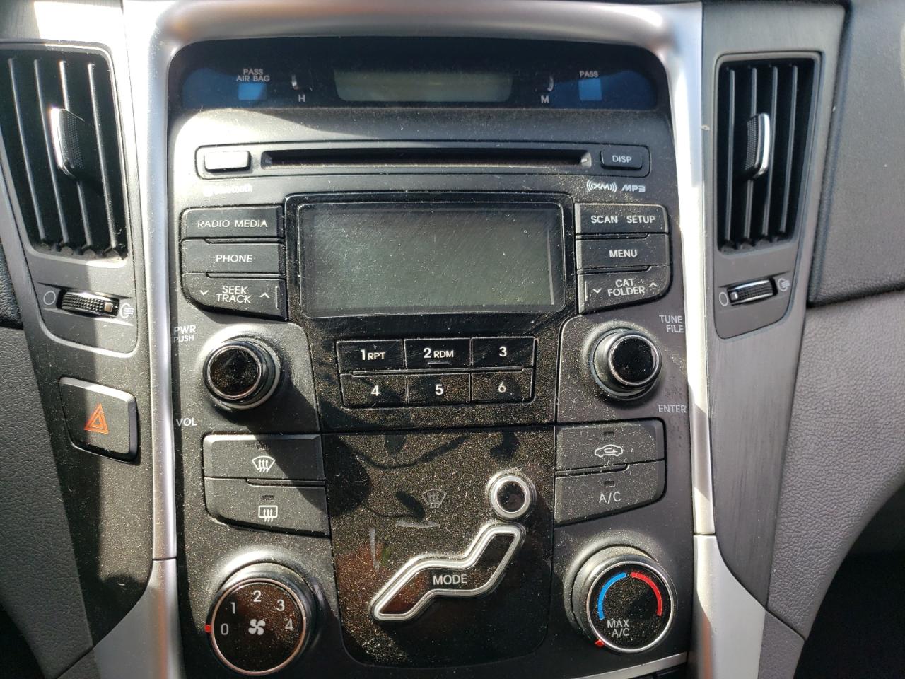 Photo 9 from auction – 2013 HYUNDAI SONATA GLS with VIN 5NPEB4AC1DH521902