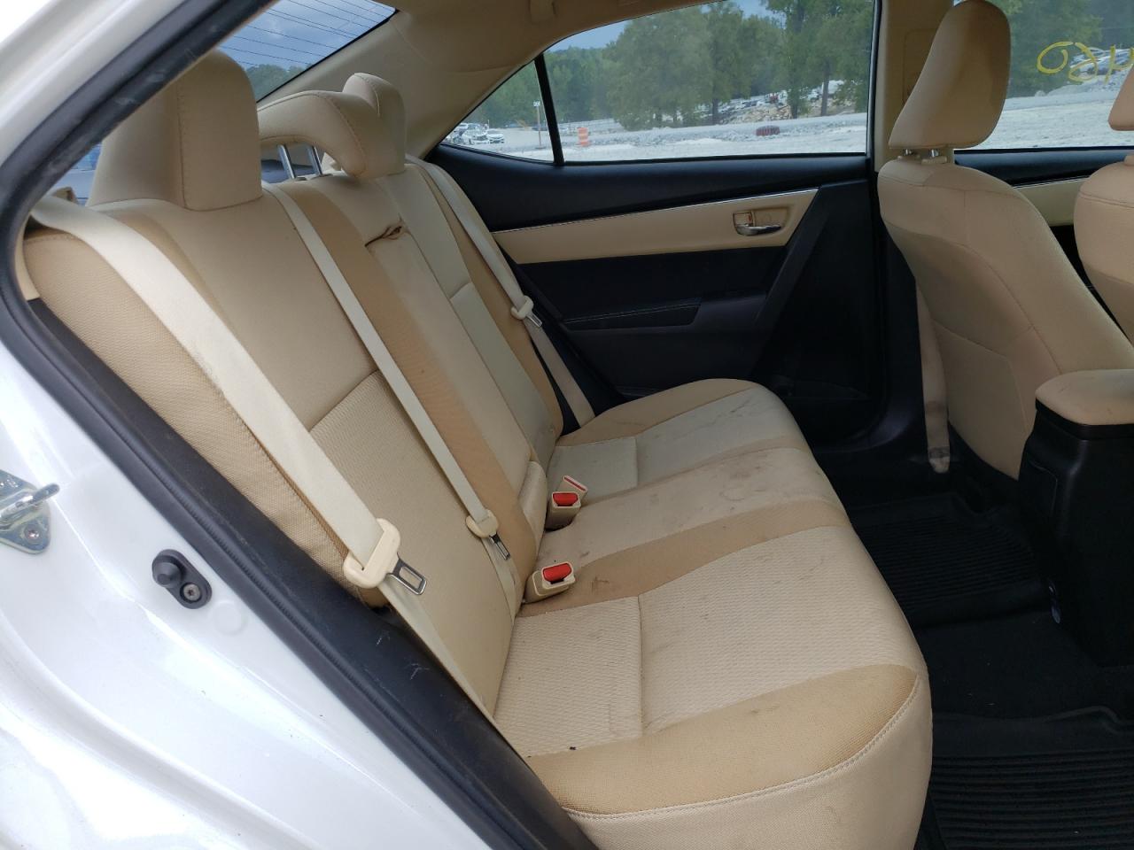 Photo 17 from auction – 2017 TOYOTA COROLLA L with VIN 5YFBURHE3HP694914