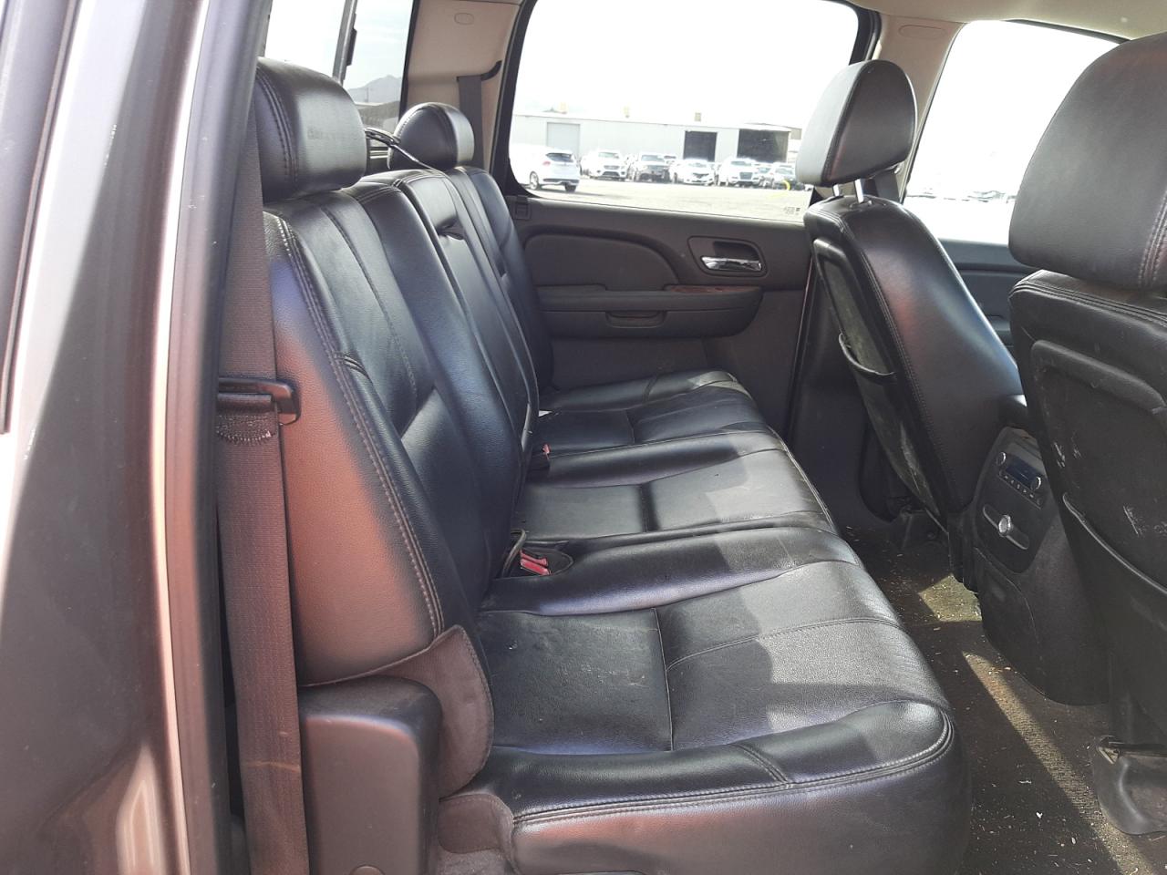 Photo 6 from auction – 2007 GMC NEW SIERRA with VIN 2GTEC13J071557562
