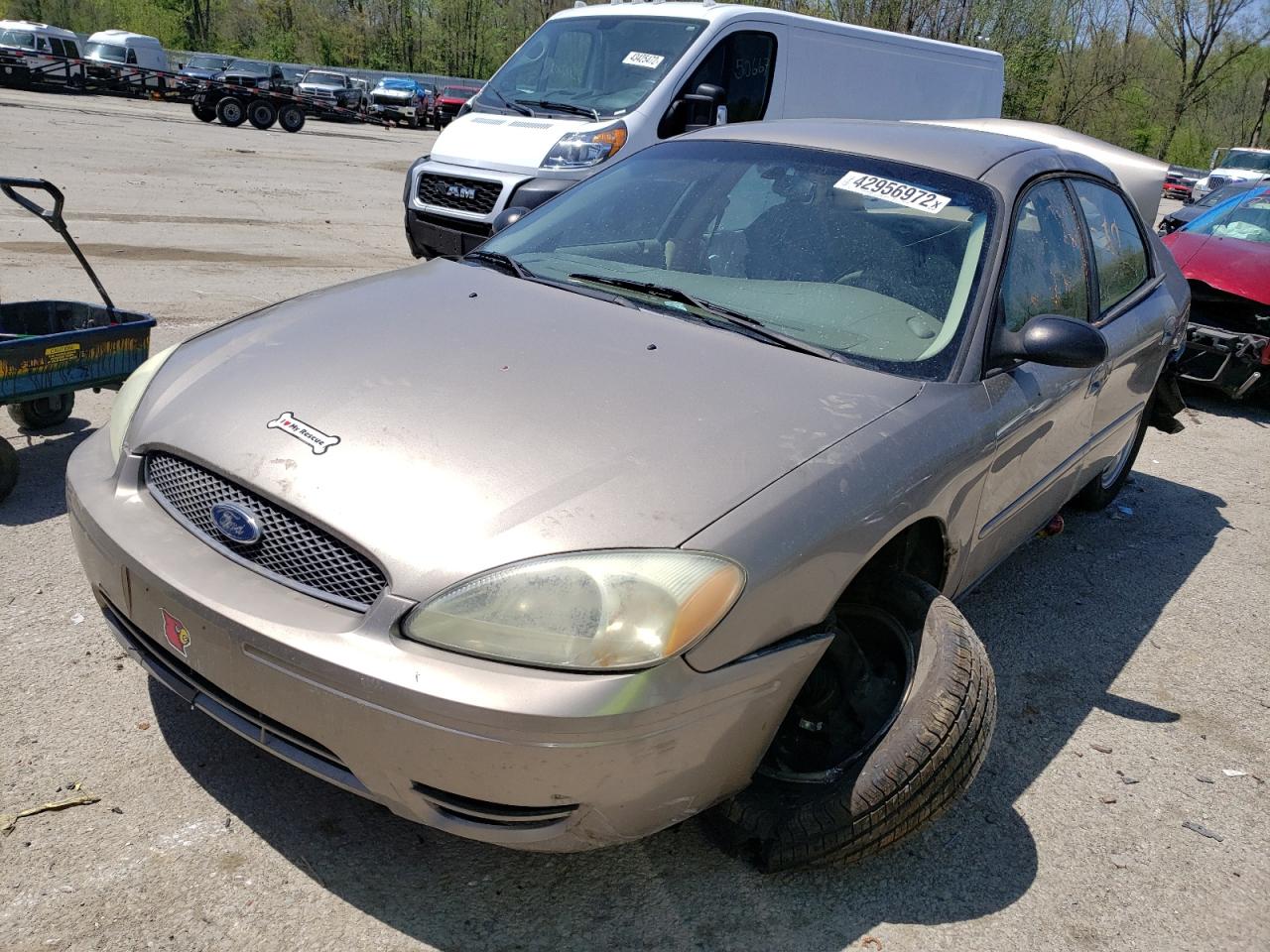 Photo 2 from auction – 2006 FORD TAURUS SE with VIN 1FAFP53U16A160270