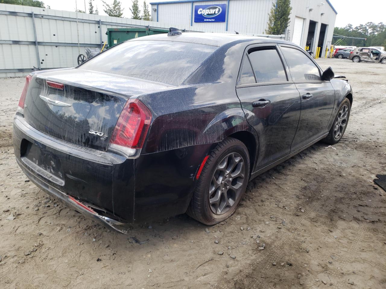 Photo 4 from auction – 2016 CHRYSLER 300 S with VIN 2C3CCAGG2GH321268