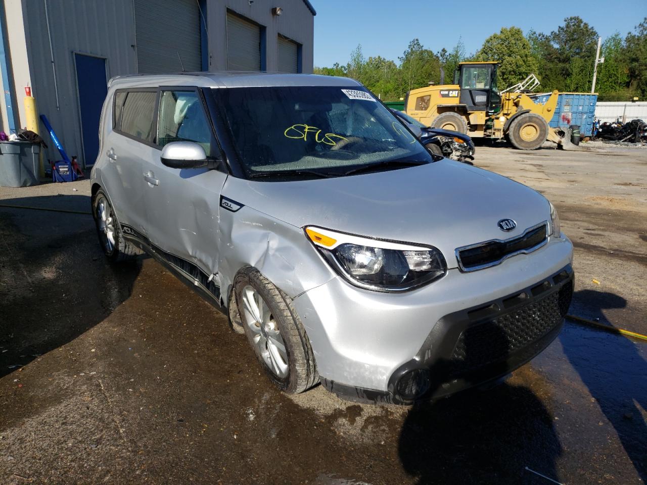 KIA SOUL + 2015 with VIN KNDJP3A59F7757121 - Photo from auction