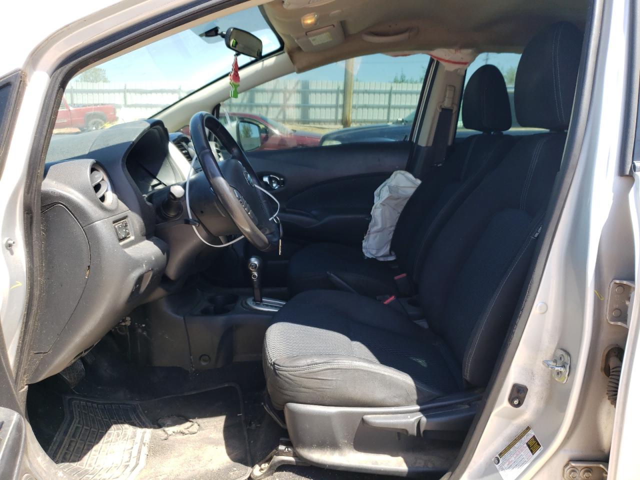 Photo 5 from auction – 2016 NISSAN VERSA NOTE with VIN 3N1CE2CP2GL403044