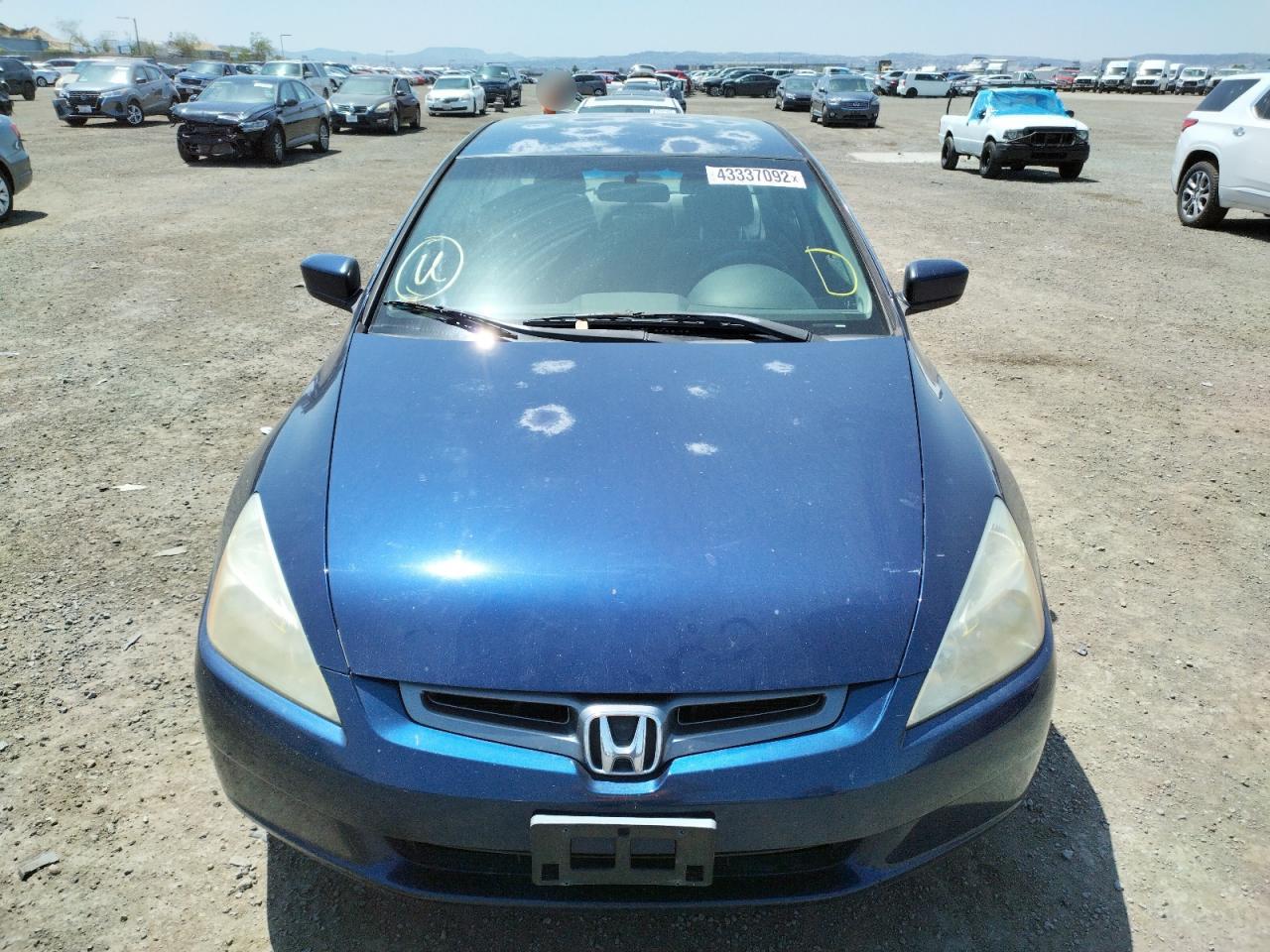Photo 9 from auction – 2004 HONDA ACCORD LX with VIN JHMCM56364C030784