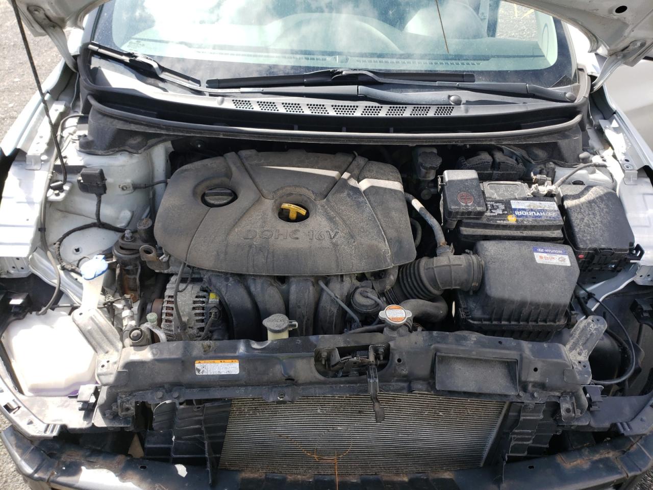 Photo 7 from auction – 2011 HYUNDAI ELANTRA GL with VIN KMHDH4AE7BU173064