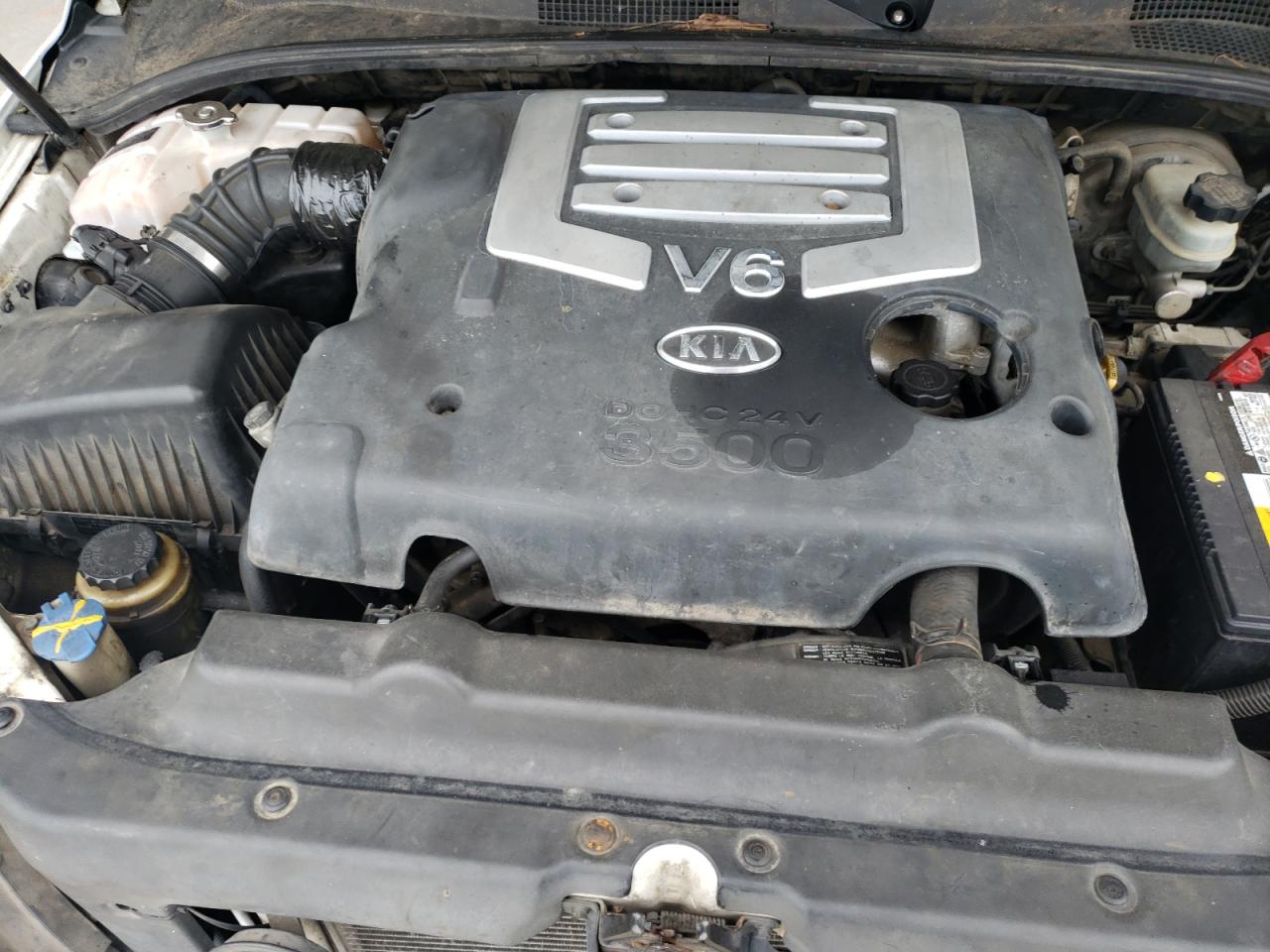 Photo 7 from auction – 2006 KIA SORENTO EX with VIN KNDJD733665504460