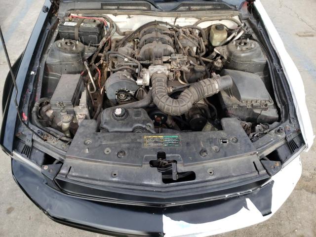 Photo 7 from auction – 2005 FORD MUSTANG with VIN 1ZVFT84N155216405