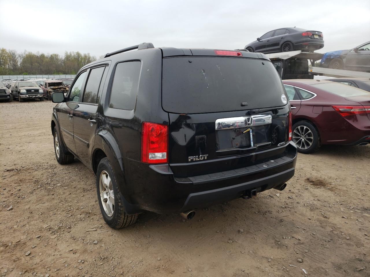 Photo 3 from auction – 2011 HONDA PILOT EXL with VIN 5FNYF4H56BB106157