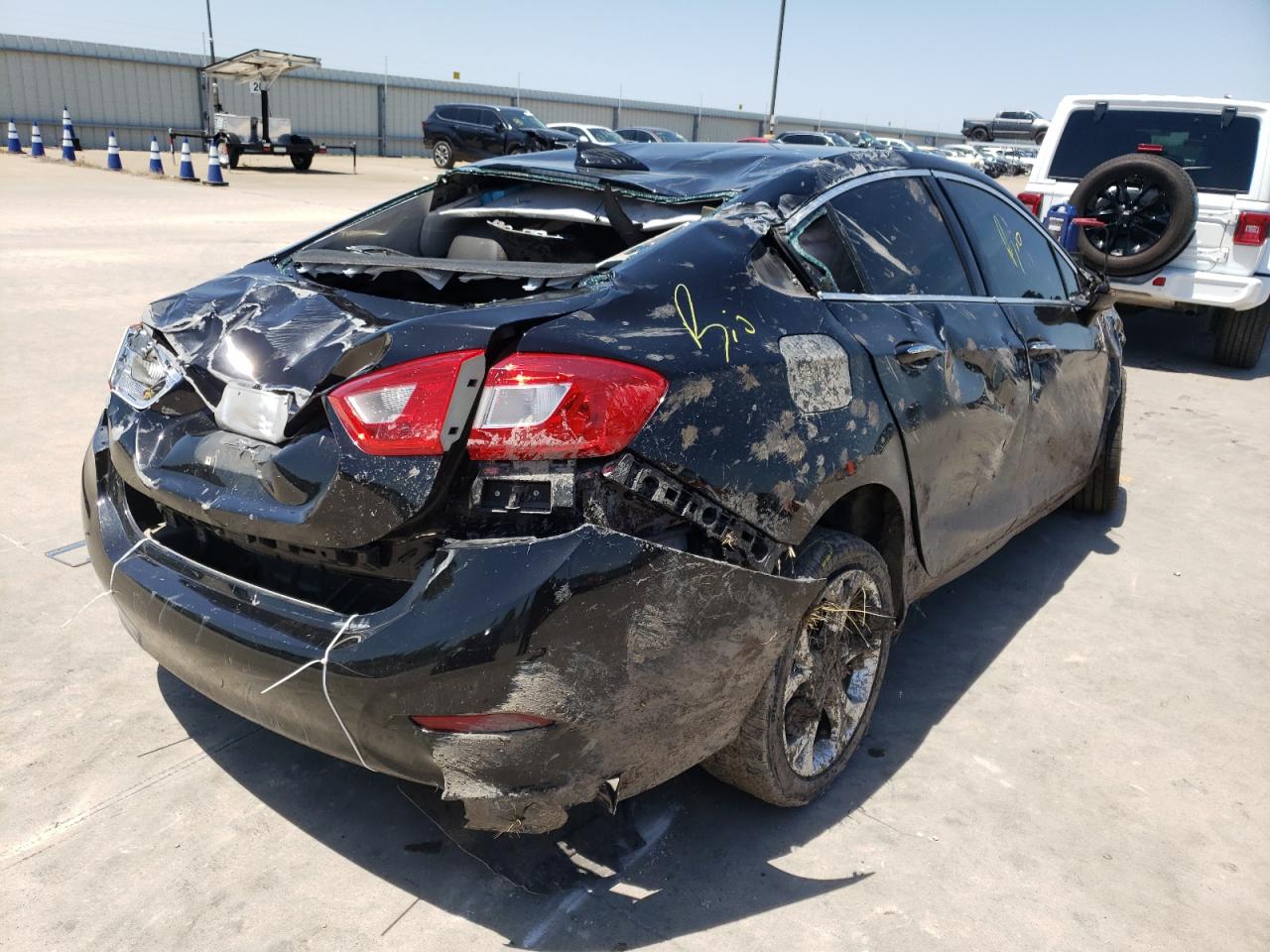 Photo 4 from auction – 2017 CHEVROLET CRUZE PREM with VIN 1G1BF5SM7H7140630