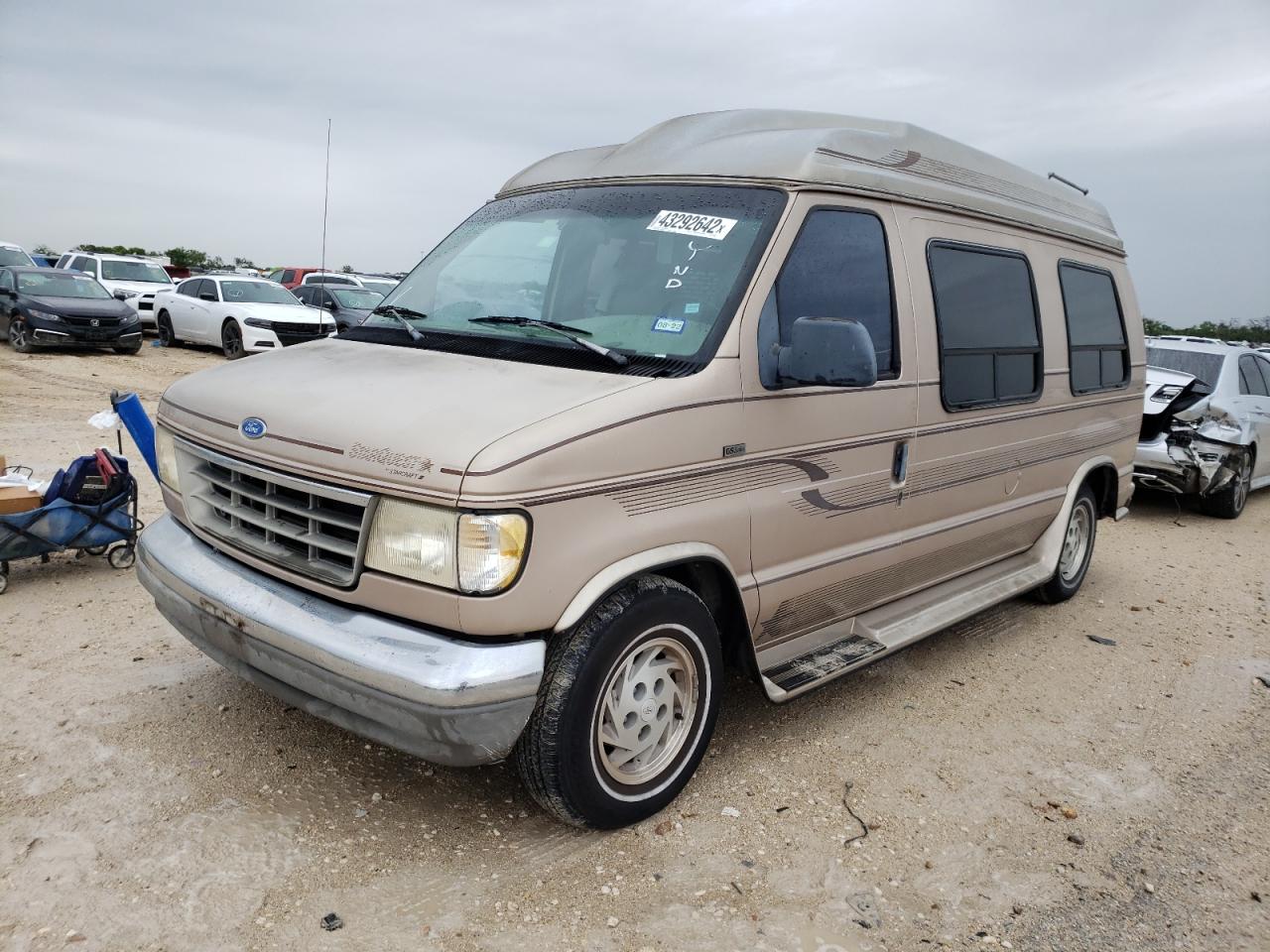 Photo 2 from auction – 1993 FORD ECONOLINE with VIN 1FDEE14N6PHB55825