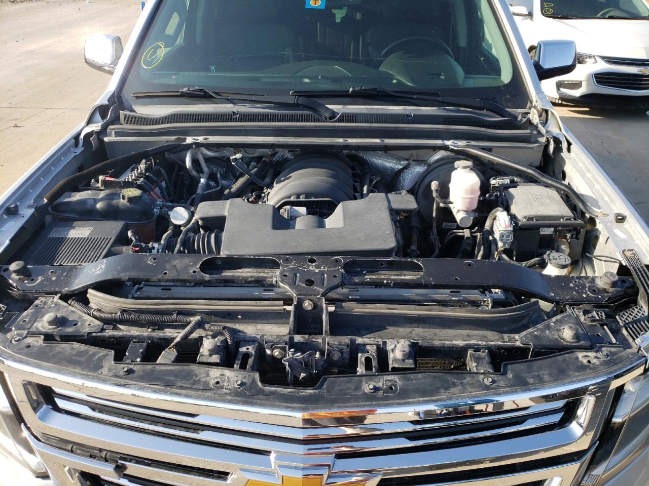 Photo 7 from auction – 2015 CHEVROLET SUBURBAN K with VIN 1GNSKKKC4FR236829