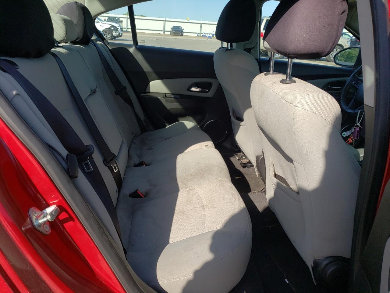 Photo 6 from auction – 2011 CHEVROLET CRUZE LT with VIN 1G1PE5S97B7111981