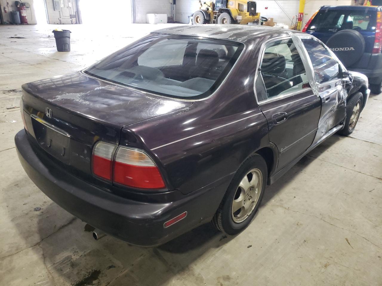 Photo 4 from auction – 1997 HONDA ACCORD SE with VIN 1HGCD5602VA152449