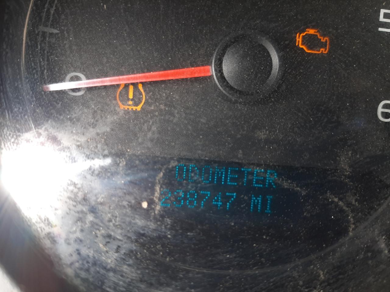Photo 8 from auction – 2007 GMC NEW SIERRA with VIN 2GTEC13J071557562