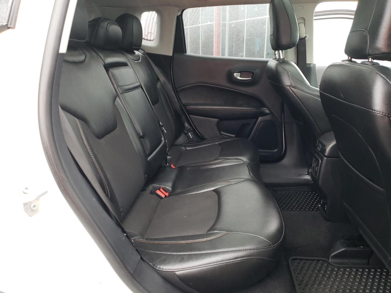 Photo 6 from auction – 2018 JEEP COMPASS LA with VIN 3C4NJDBB2JT399037