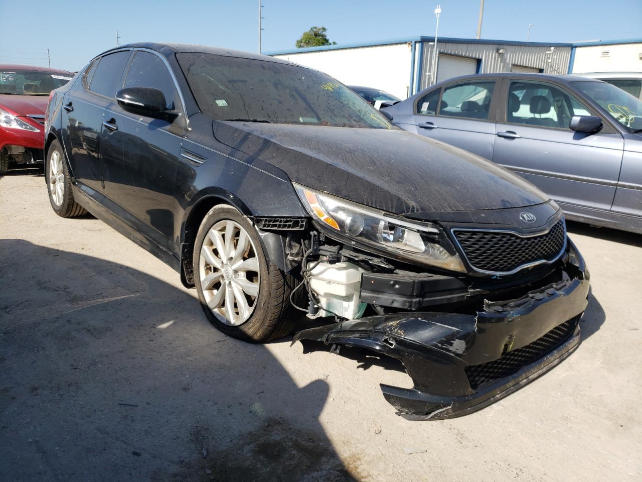 KIA OPTIMA EX 2015 with VIN 5XXGN4A79FG517162 - Photo from auction