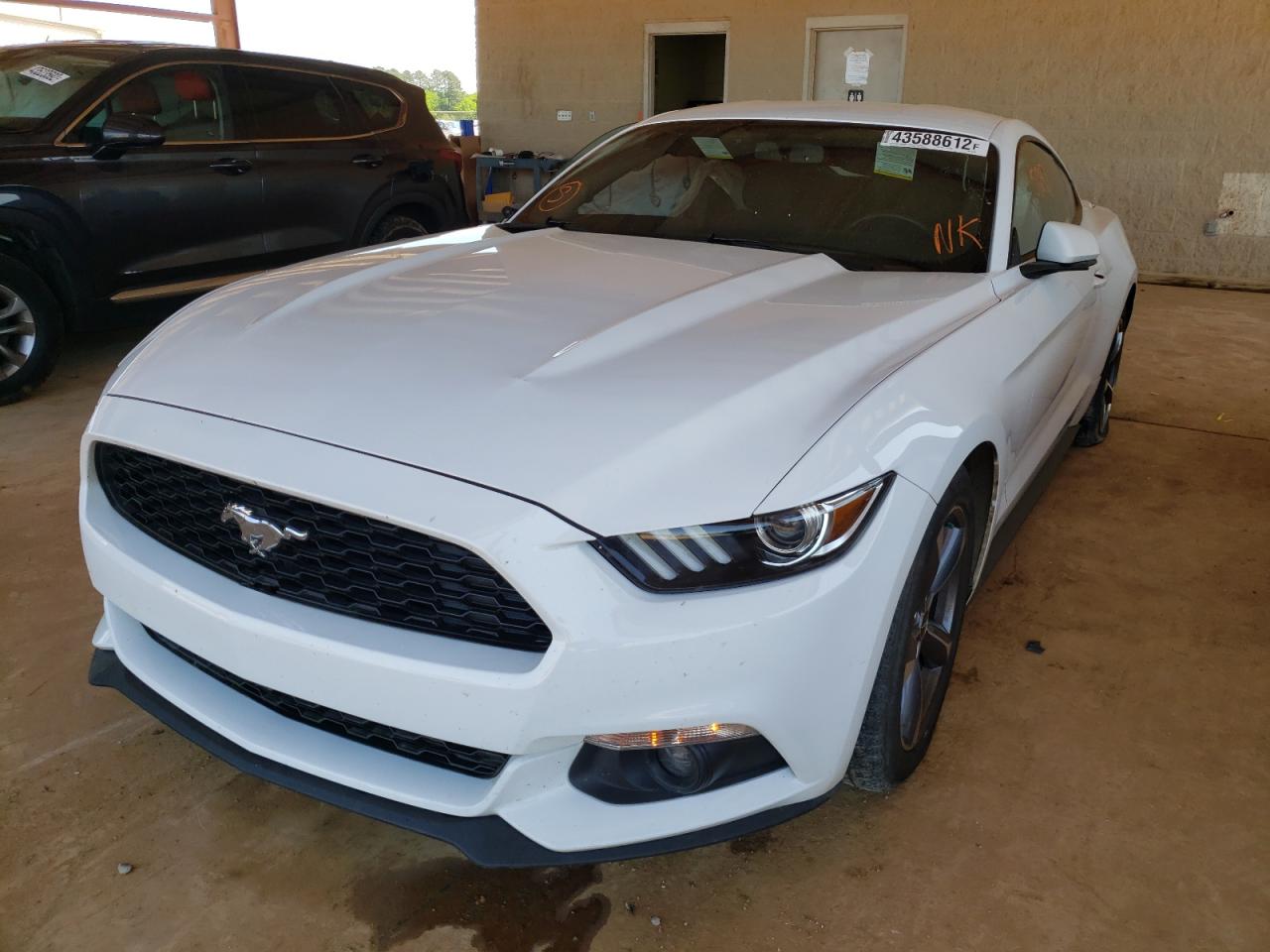 Photo 2 from auction – 2017 FORD MUSTANG with VIN 1FA6P8TH4H5322196