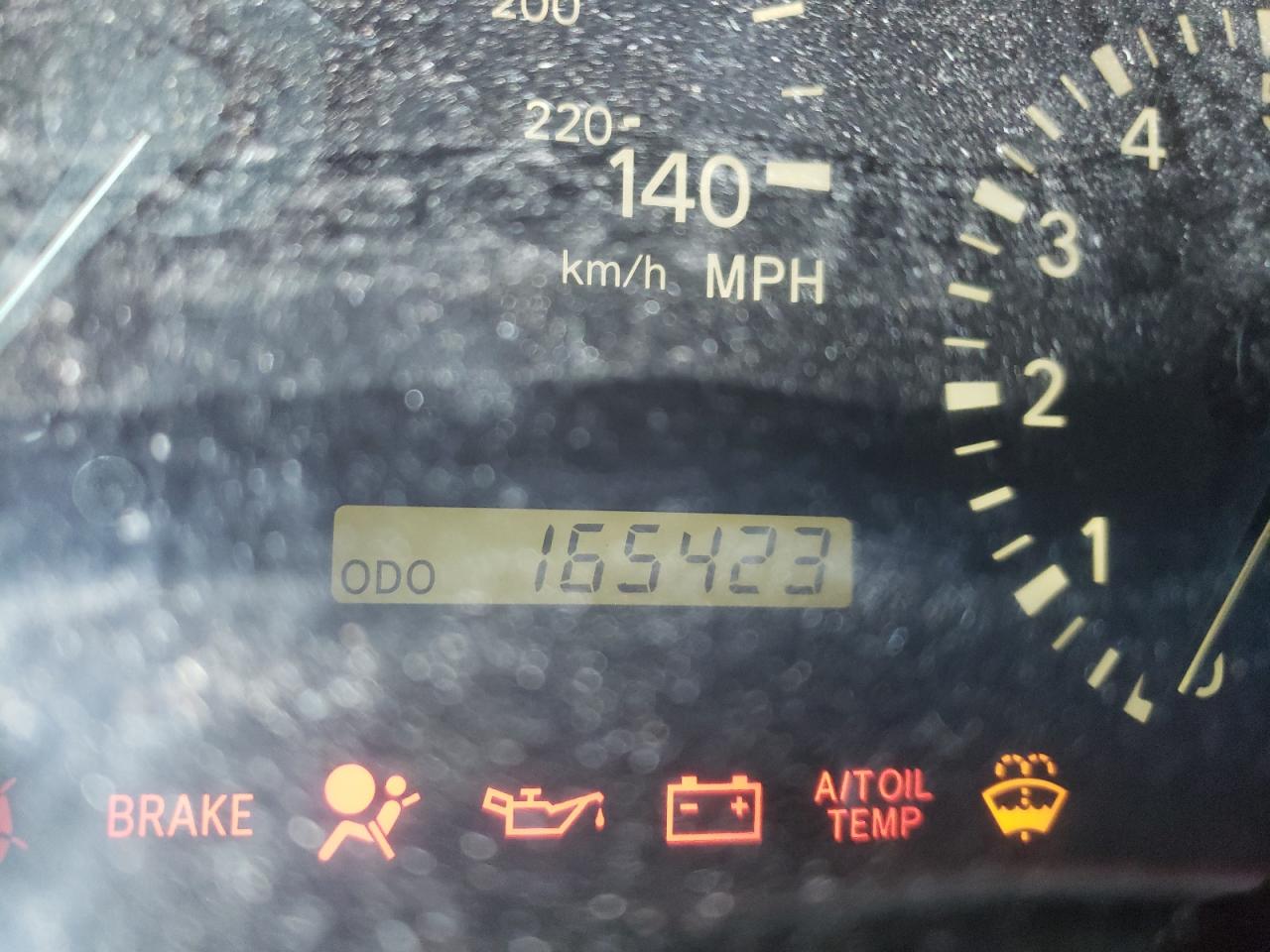 Photo 8 from auction – 2001 LEXUS RX 300 with VIN JTJHF10U410209542