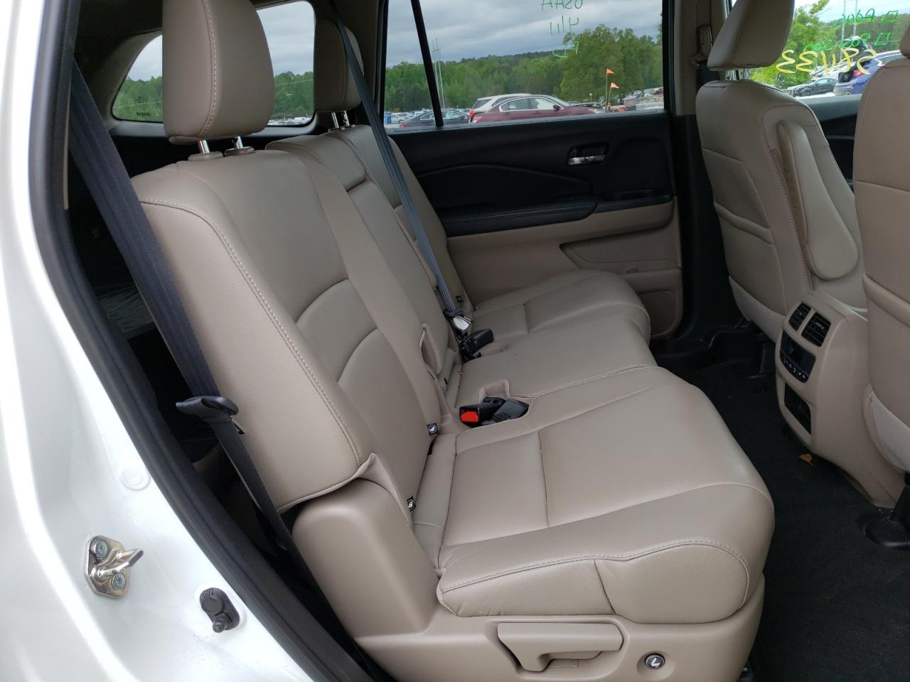 Photo 6 from auction – 2018 HONDA PILOT EXL with VIN 5FNYF5H55JB007219