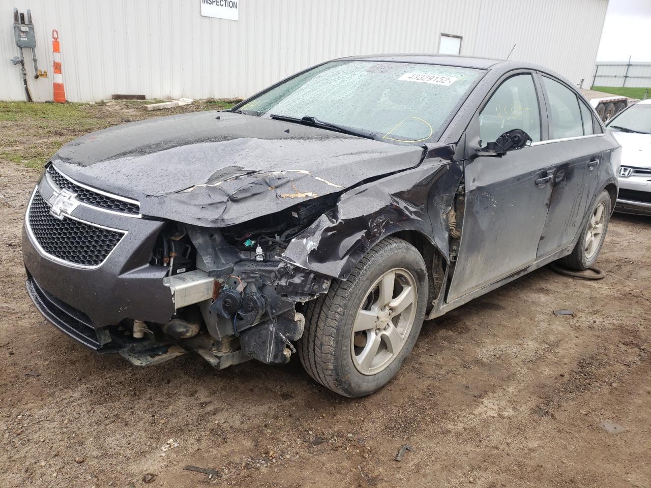 Photo 2 from auction – 2014 CHEVROLET CRUZE LT with VIN 1G1PC5SB4E7246333