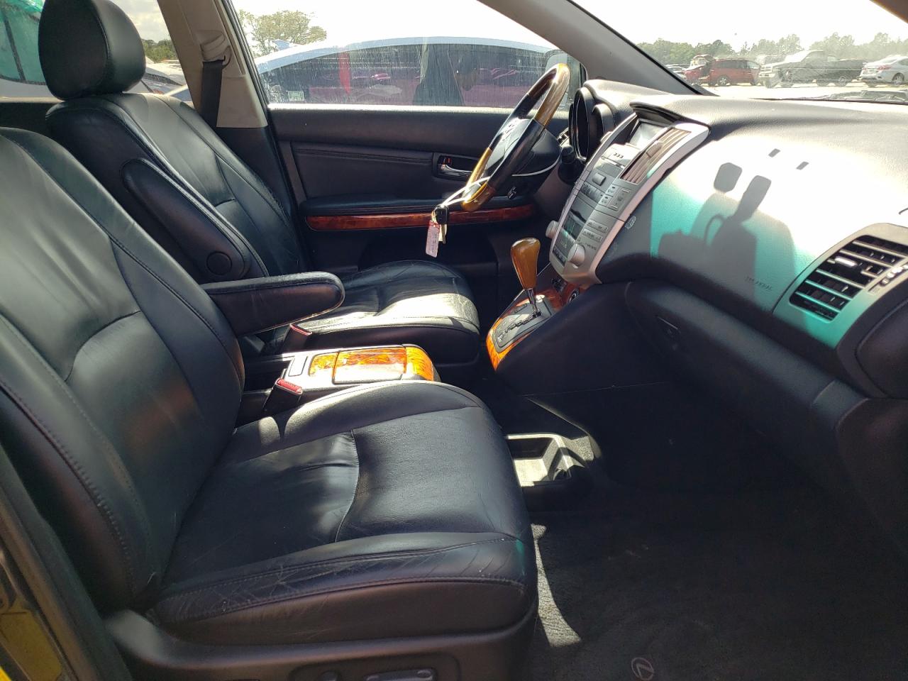 Photo 5 from auction – 2009 LEXUS RX 350 with VIN 2T2HK31U69C118553