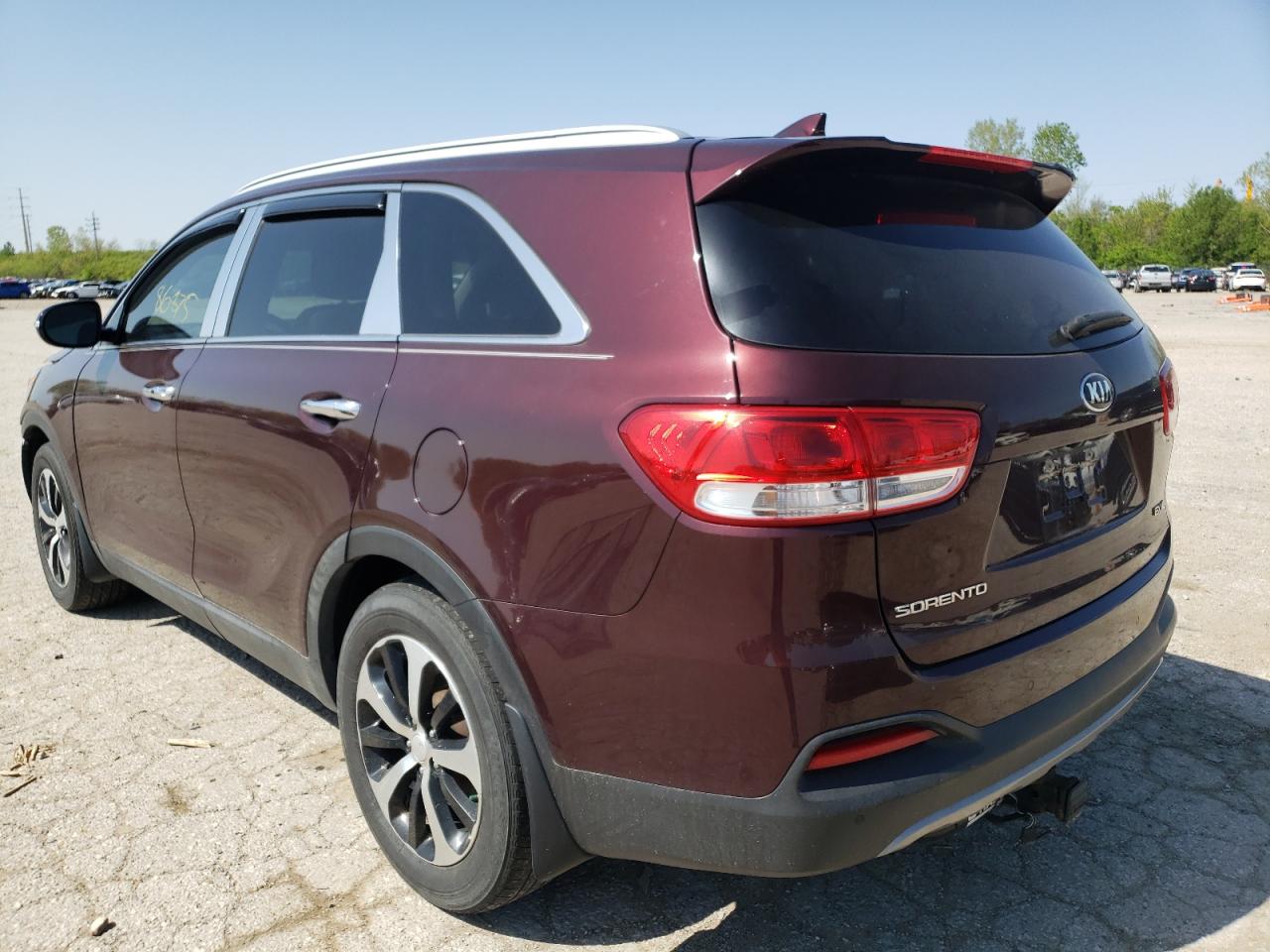 Photo 3 from auction – 2016 KIA SORENTO EX with VIN 5XYPH4A59GG129108