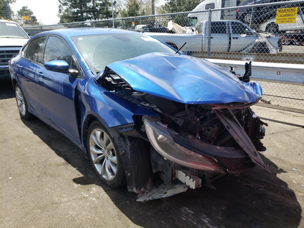 CHRYSLER 200 S 2015 with VIN 1C3CCCDGXFN736473 - Photo from auction
