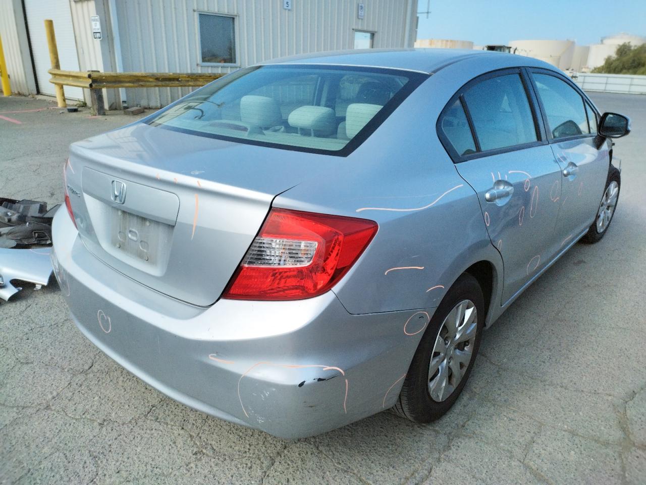 Photo 4 from auction – 2012 HONDA CIVIC LX with VIN 2HGFB2F52CH591677