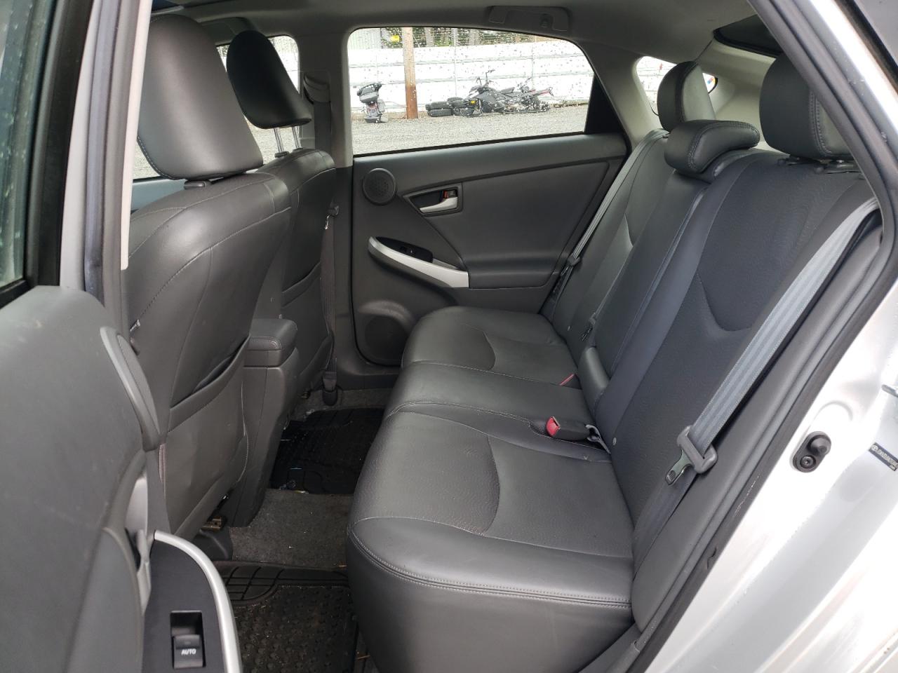 Photo 6 from auction – 2010 TOYOTA PRIUS with VIN JTDKN3DU8A0104407