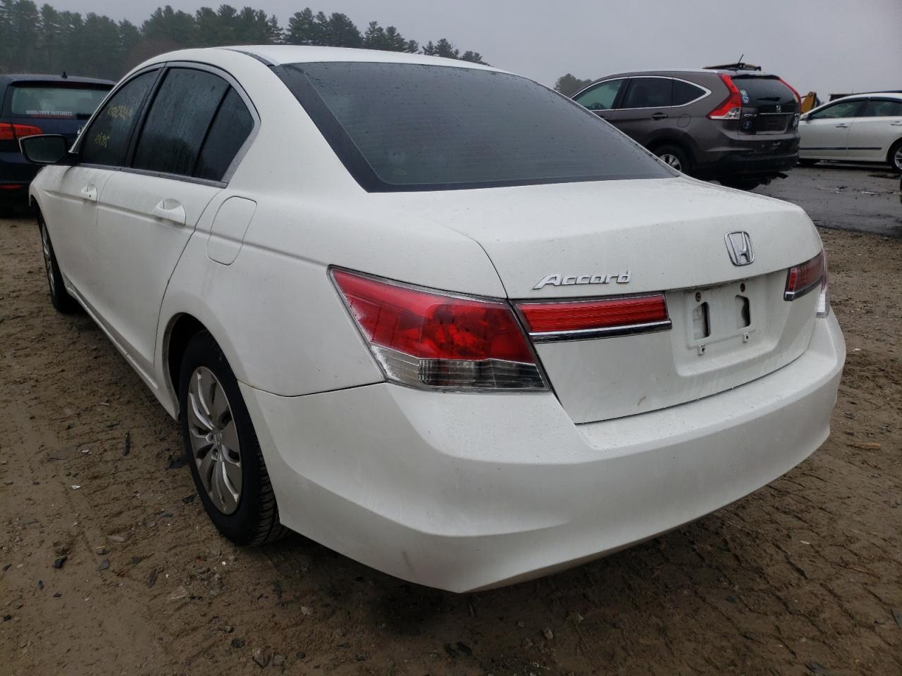 Photo 3 from auction – 2011 HONDA ACCORD with VIN 1HGCP2F31BA033755