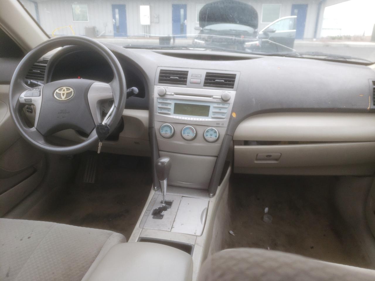 Photo 9 from auction – 2009 TOYOTA CAMRY BASE with VIN 4T1BE46K19U326112