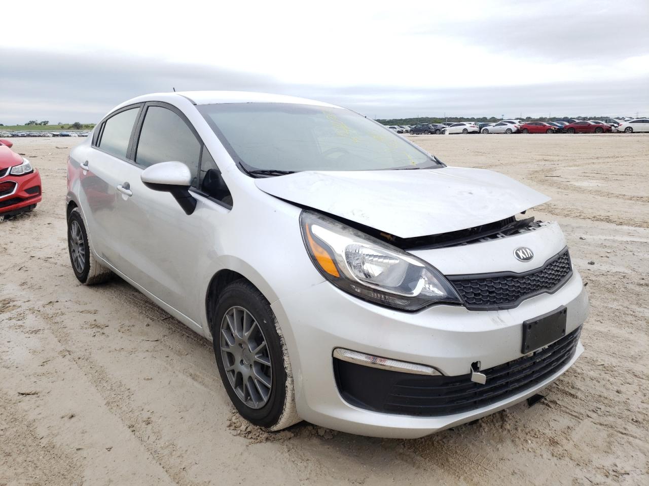 KIA RIO LX 2016 with VIN KNADM4A3XG6692018 - Photo from auction