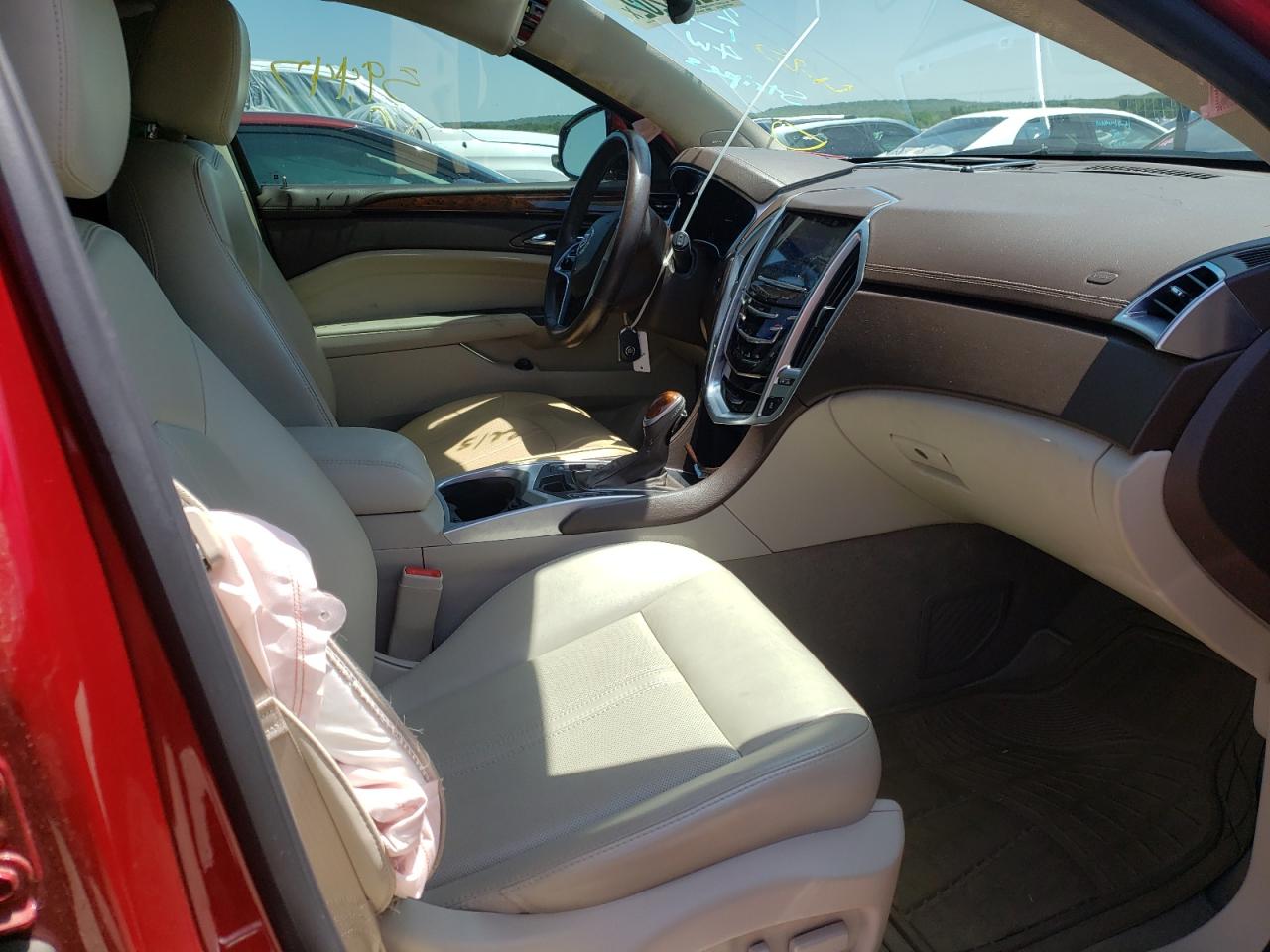 Photo 5 from auction – 2016 CADILLAC SRX LUXURY with VIN 3GYFNBE30GS554582