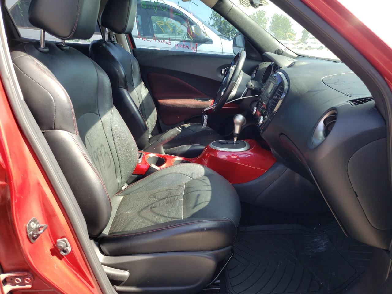 Photo 5 from auction – 2012 NISSAN JUKE S with VIN JN8AF5MVXCT114388
