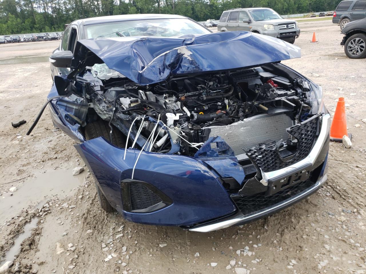Photo 9 from auction – 2022 NISSAN MAXIMA with VIN 1N4AA6CV8NC504366