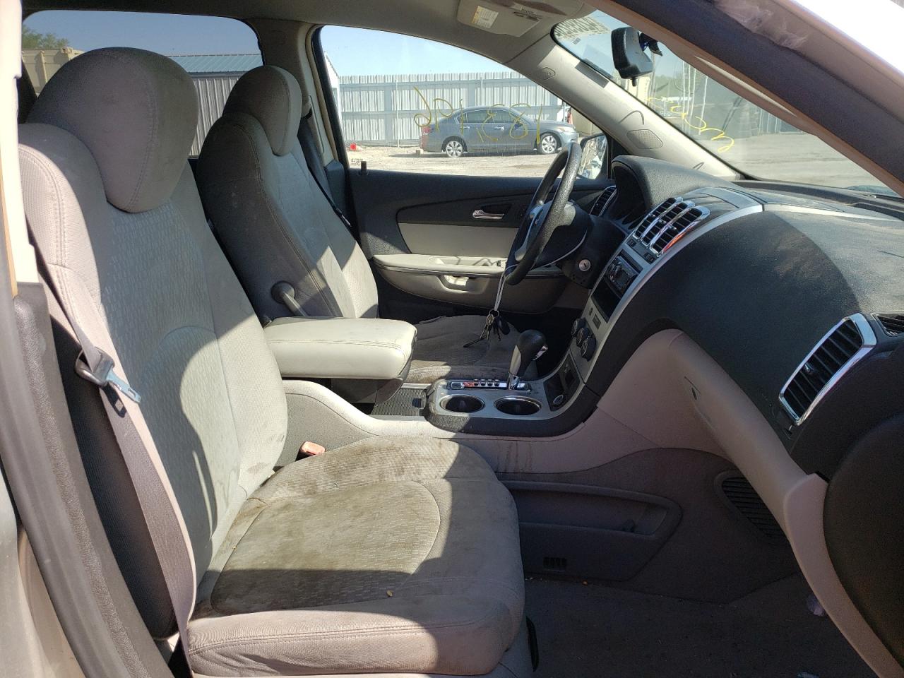 Photo 5 from auction – 2008 GMC ACADIA SLE with VIN 1GKER13778J156380