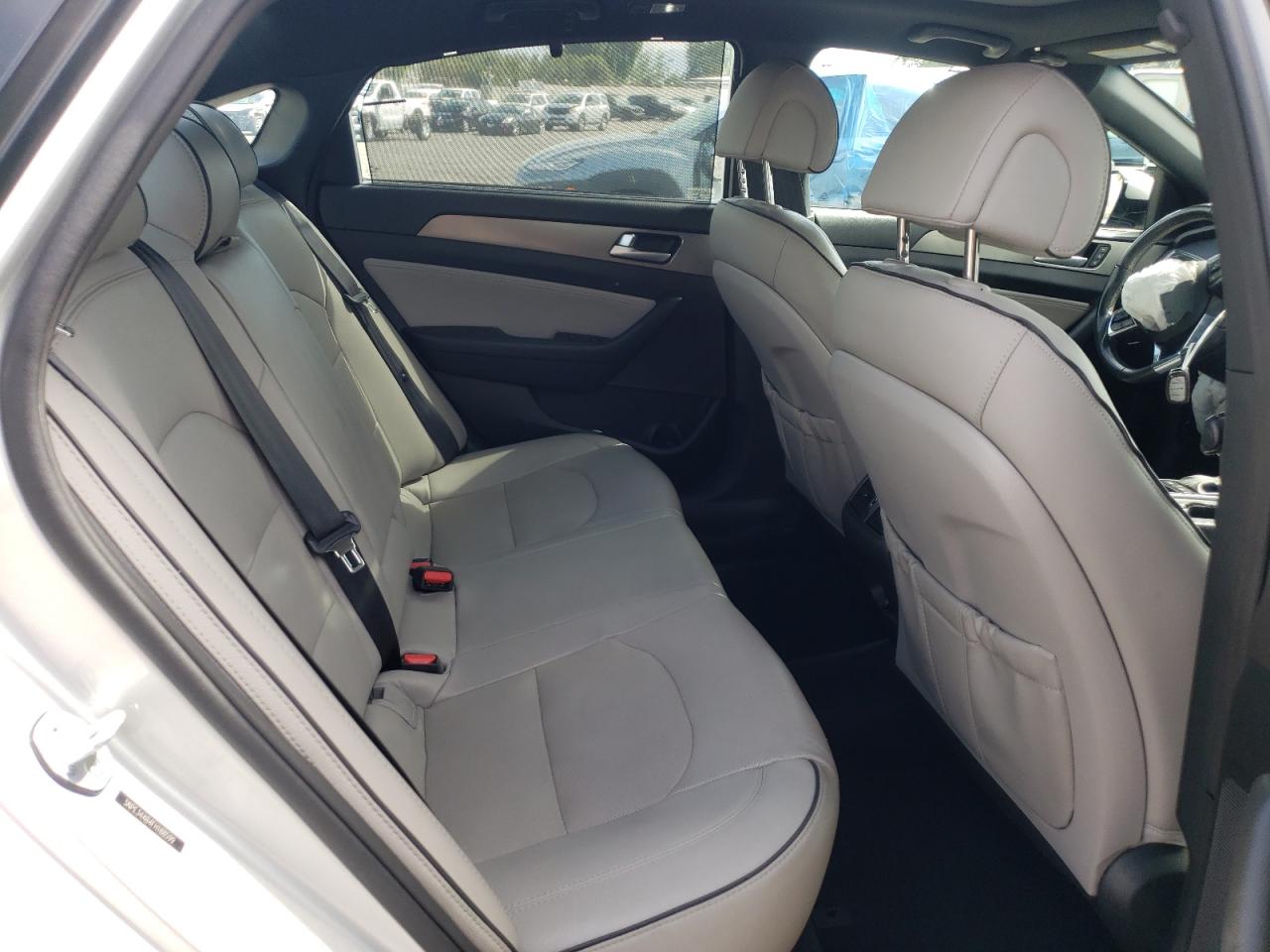 Photo 6 from auction – 2015 HYUNDAI SONATA SPO with VIN 5NPE34AB4FH188599