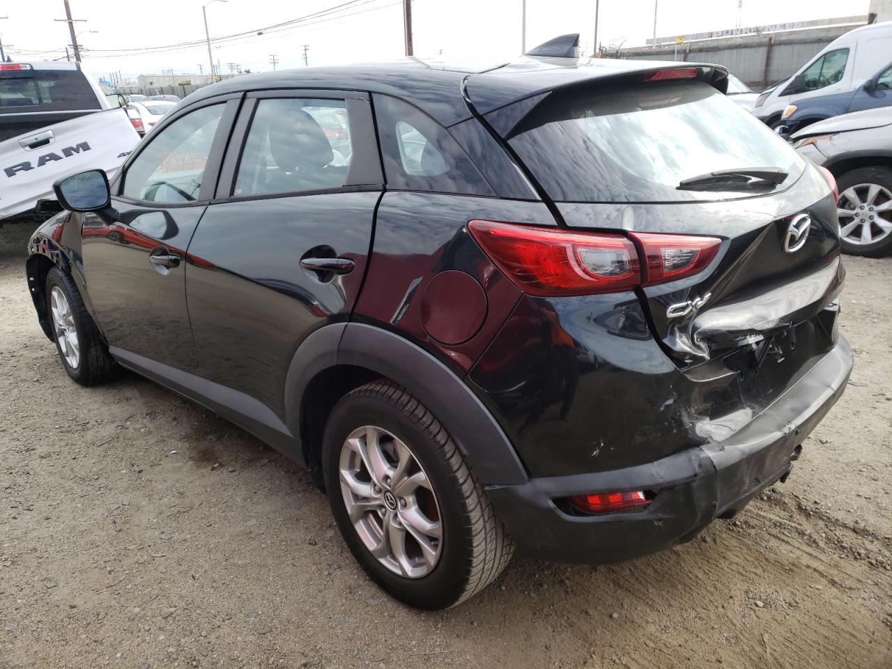 Photo 3 from auction – 2019 MAZDA CX-3 SPORT with VIN JM1DKDB72K0435537