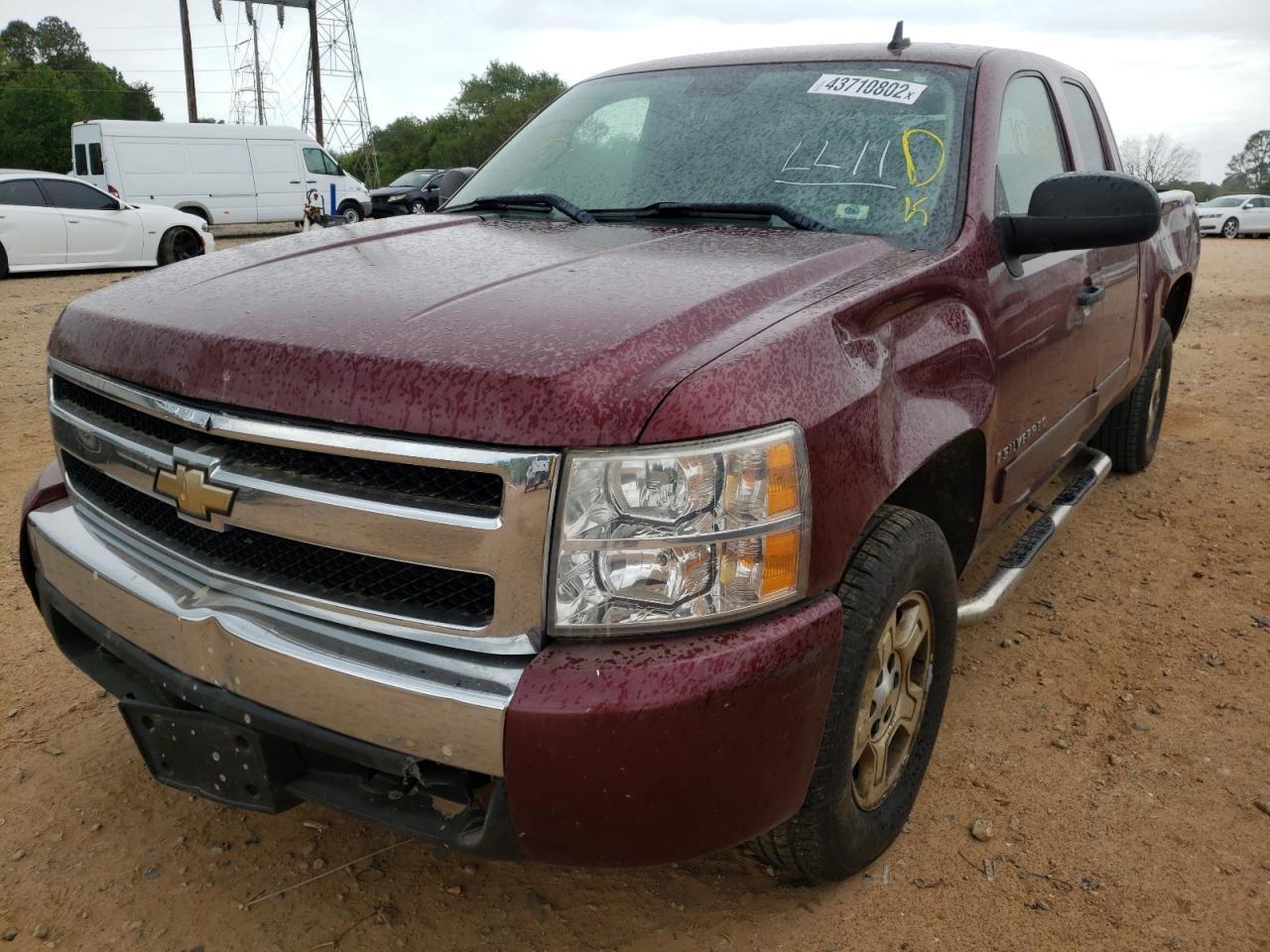 Photo 2 from auction – 2008 CHEVROLET SILVERADO with VIN 1GCEK19J18Z134332