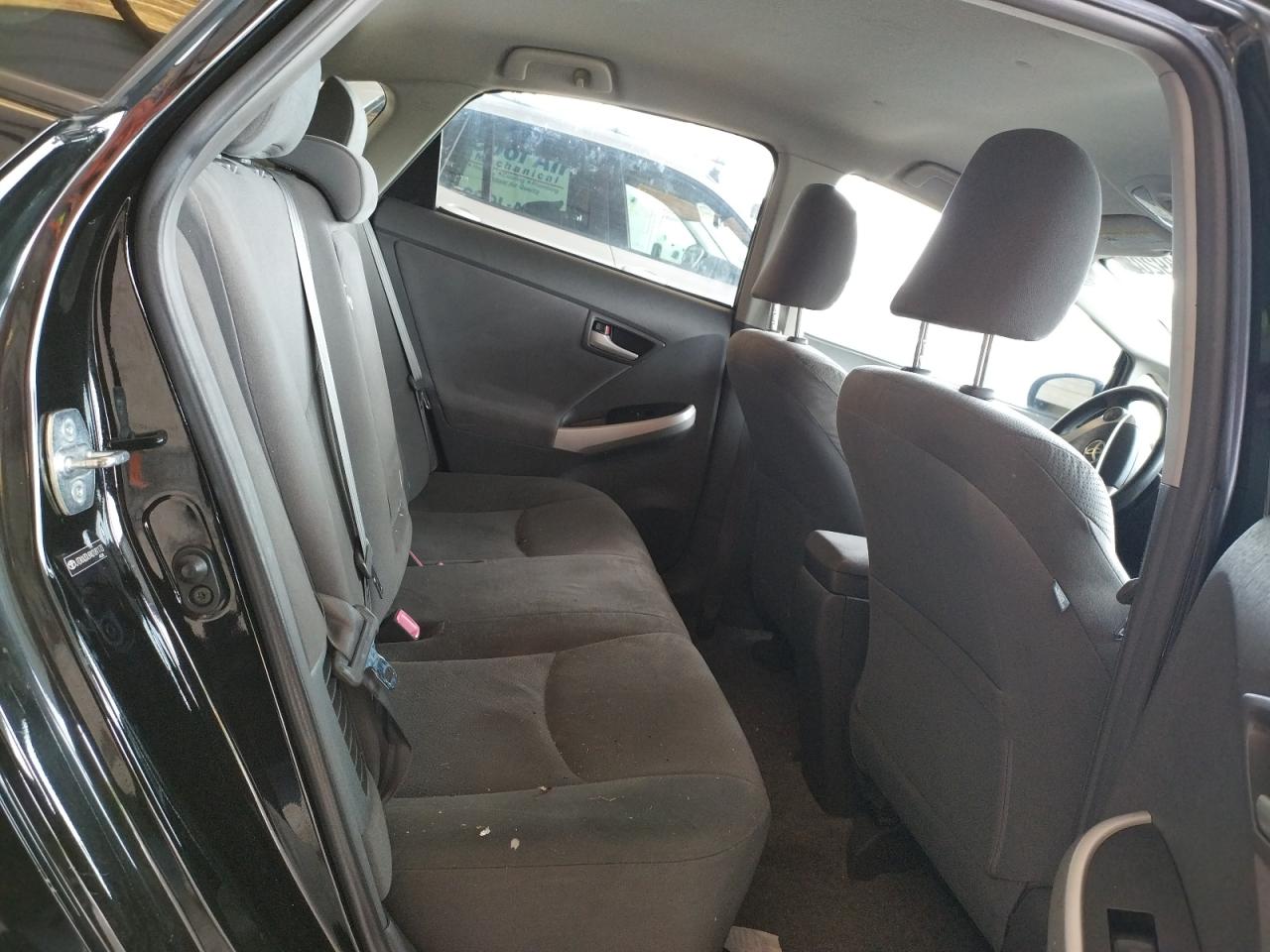 Photo 6 from auction – 2010 TOYOTA PRIUS with VIN JTDKN3DU9A0181173